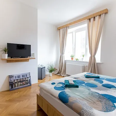 Bed and breakfast Placzek 3*